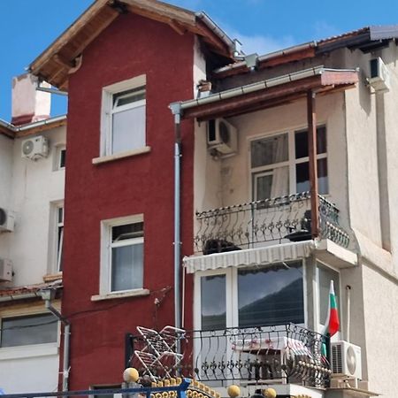 Old Style Hotel Vratsa ภายนอก รูปภาพ