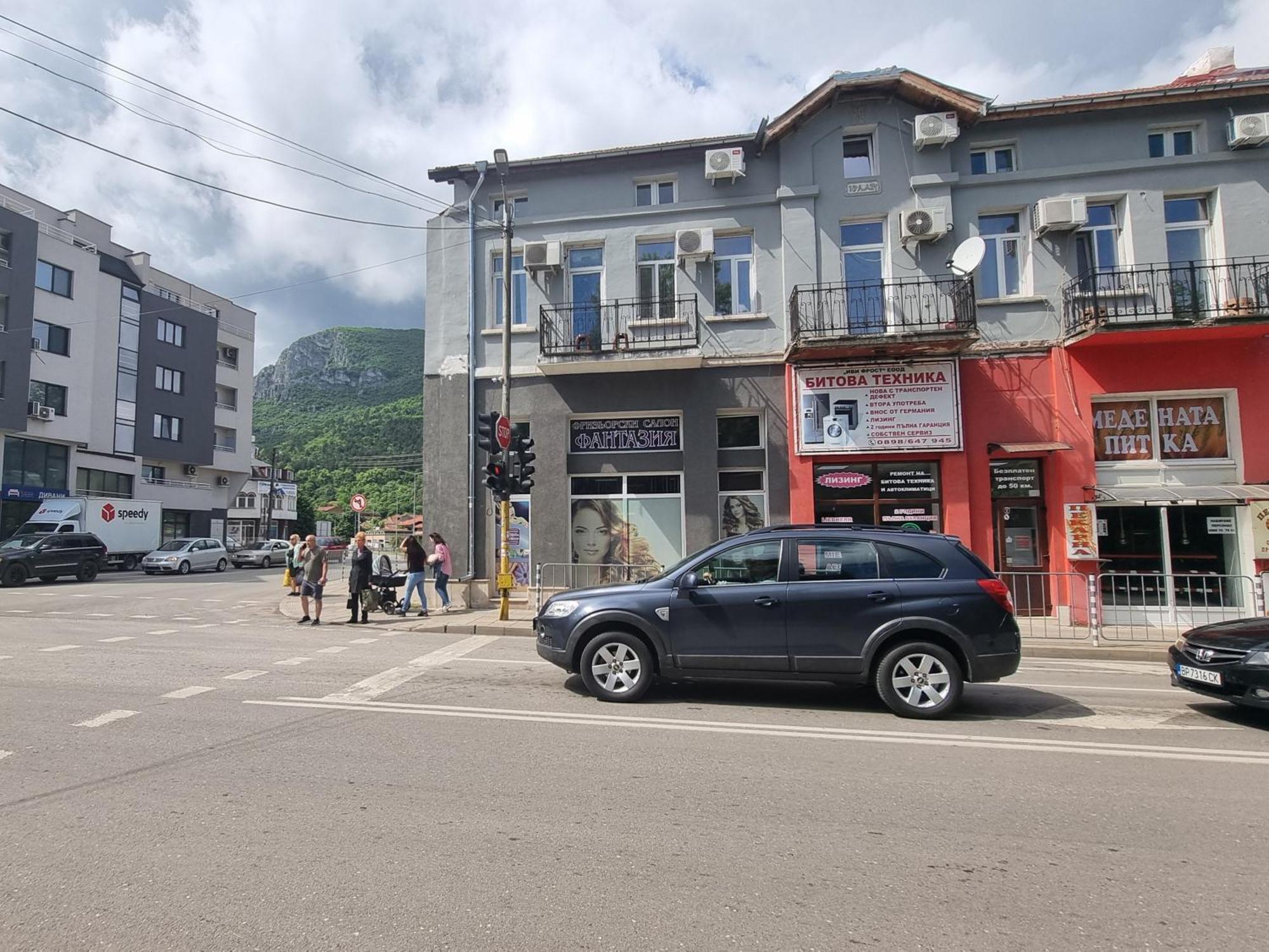 Old Style Hotel Vratsa ภายนอก รูปภาพ